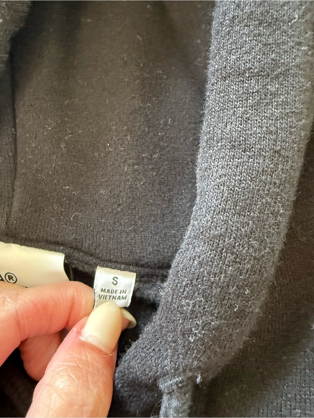 Aritzia Black sweatset - Picture 7 of 8